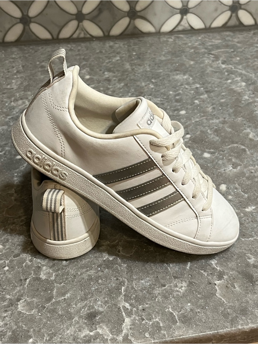 Adidas VS Advantage White/Silver Sneakers- Womans Sz 6-